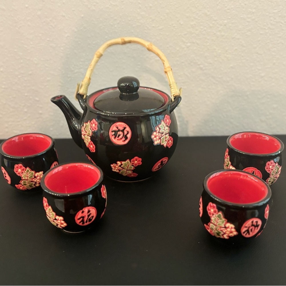 Original Black and Red Asian Floral Tea Set
